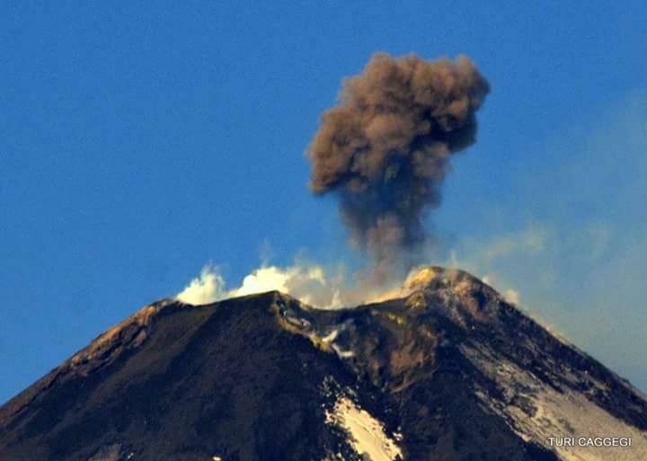 Guest House Le Ginestre Dell'Etna بيلباسو المظهر الخارجي الصورة